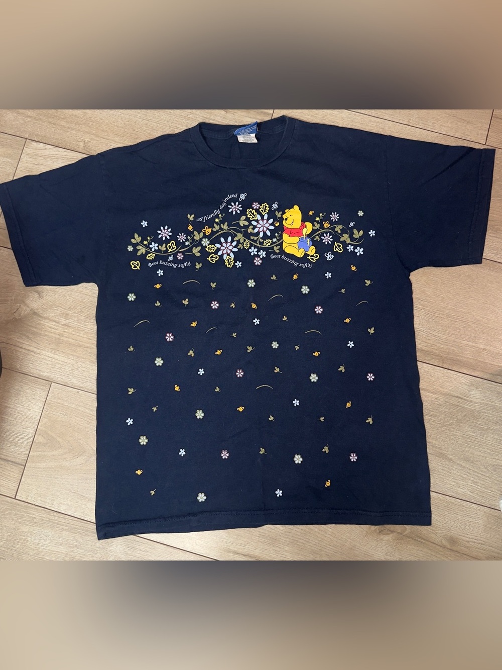 Vintage 90s Winnie the Pooh Navy Floral Graphic Tee